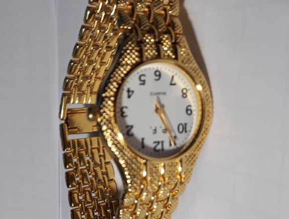 Reloj de plata y oro para mujer