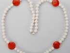 Collar para mujer de coral y jade en Vila-Real (Municipio)