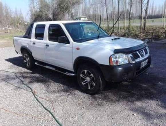 Se vende Nissan Terrano 4x4 casi nuevo en Quinta Normal (Comuna)