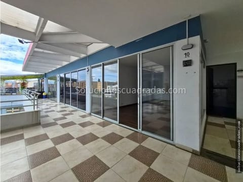 Arriendo Oficinas/Locales Comerciales Sopo