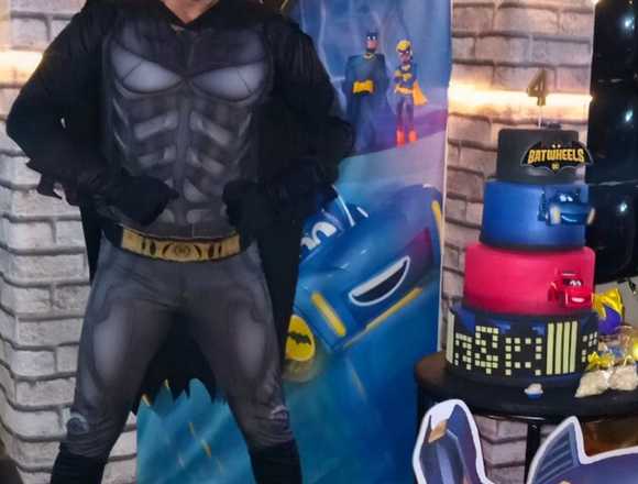 Batman show cover animação de festas e eventos em São Paulo (Municipio)