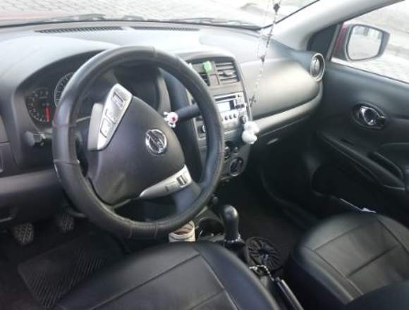 Nissan Versa Año 2017 1600 Cc. Color Vino. en Pichincha (Cantón)