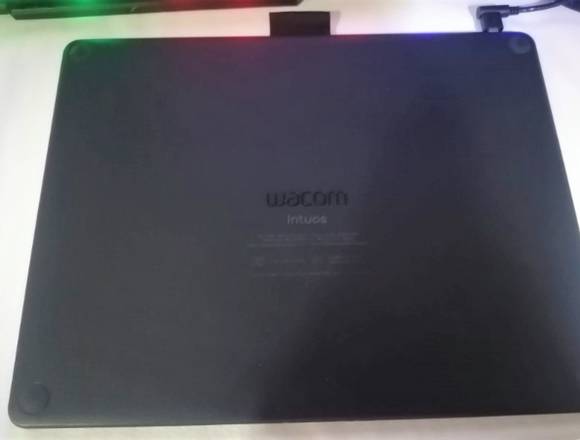 Tableta digitalizadora Wacom Intuos M Bluetooth