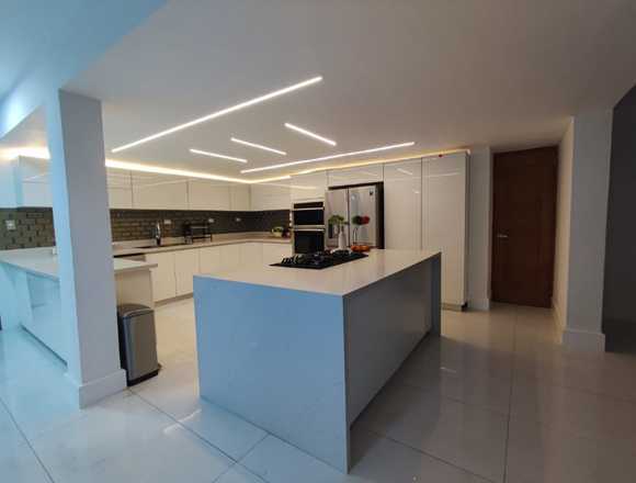 VENTA DE MANSION CERRO ALTO en Santiago (Municipio)
