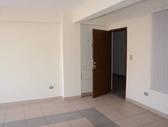 Tiendas, oficinas en alquiler/anticrético- Centro en Cochabamba (Localidad)