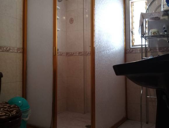 Acogedora casa en venta cerca de Tepozanes en Nezahualcóyotl (Municipio)