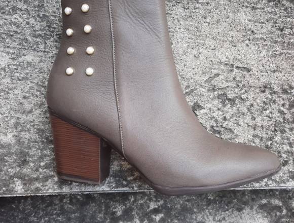 Hermosos Botines 🦄🦄🦄 ‼️Gran Promoción ‼️