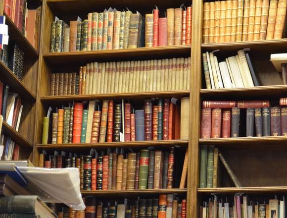 COMPRO LOTES DE LIBROS ANTIGUOS E USADOS (GALICIA) en A Coruña (Municipio)