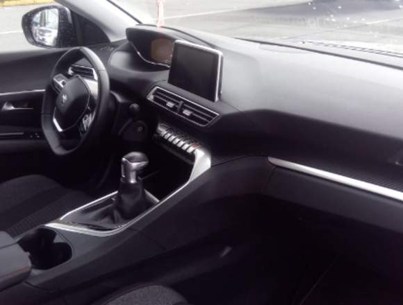 3008 active blue hdi 1.6 en Los Lagos (Comuna)