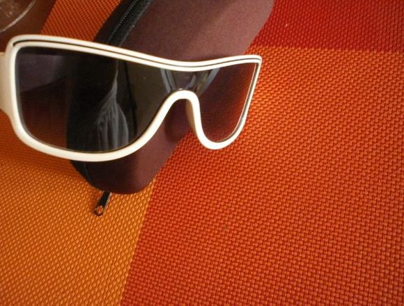 Lentes de Sol para dama. Usados en Libertador (Municipio)
