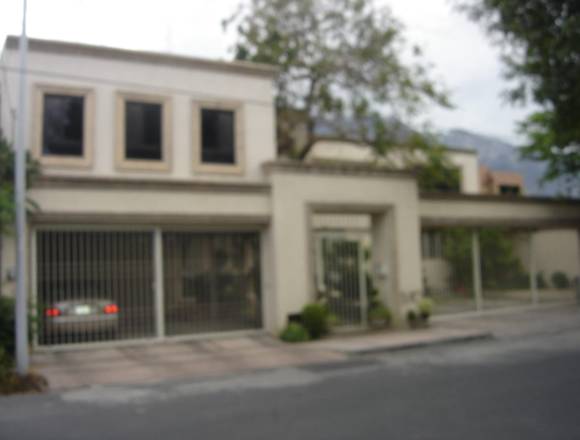 OFREZCO SUITE ZONA VALLE PONIENTE EXC UBICACION en Monterrey (Municipio)