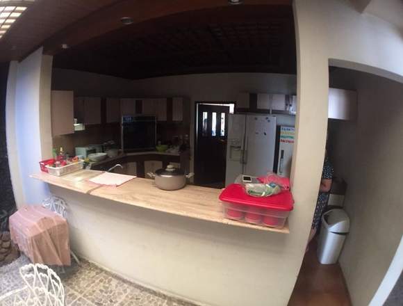 CASA EN VENTA COLONIA ESCALÓN ZONA TORRE QUATTRO