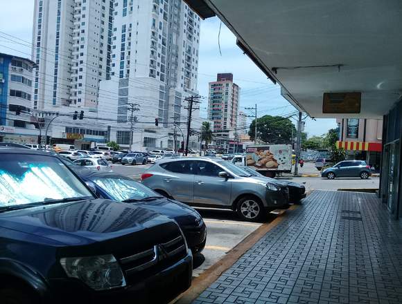 SE ALQUILA AMPLIO LOCAL EN PLANTA BAJA U$1,850 en Panamá (Distrito)